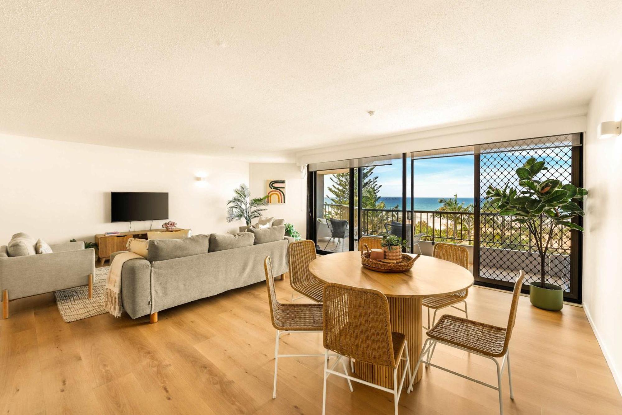 The Rocks Unit 4c Apartment *