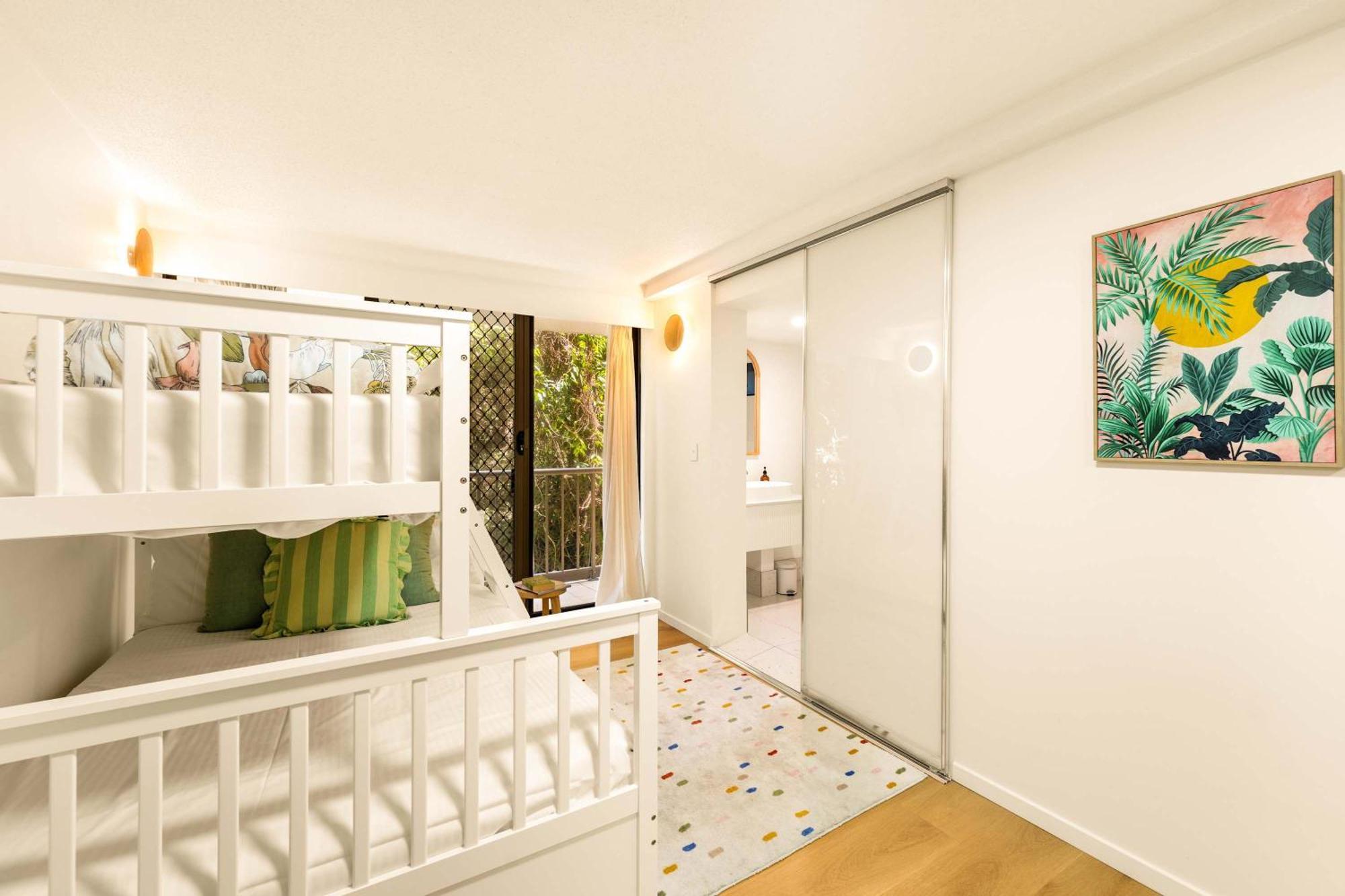 Apartment The Rocks Unit 4c *